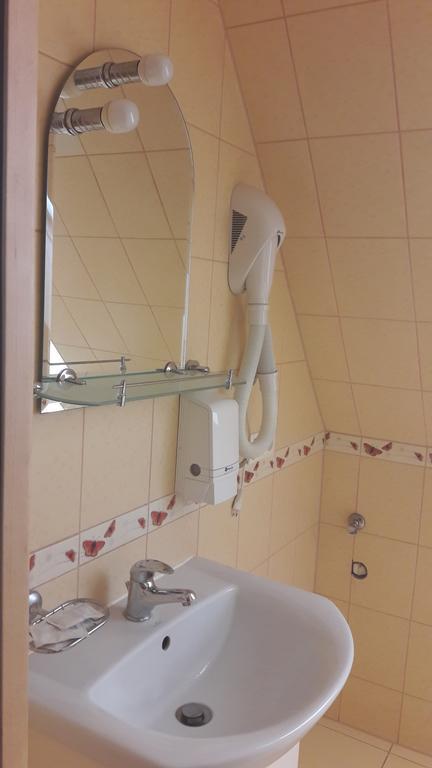 Apartamenty Goscinne Med-Palace Niemodlin Extérieur photo